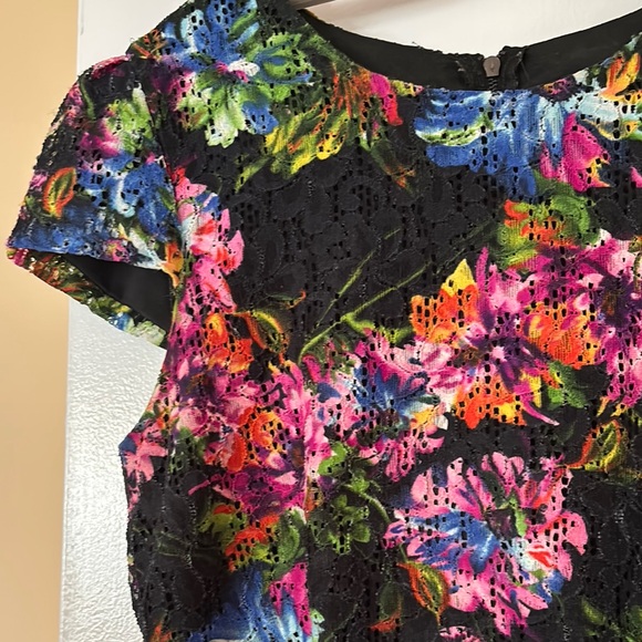 Pink and Red Flutter Sleeve Sheath Mini Dress - Picture 2 of 5